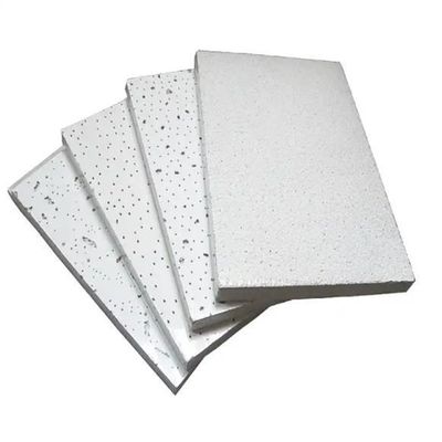 카튼 크기 613 X 623 X 130 160mm 호텔 장식용 미네랄 섬유 천장판