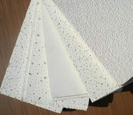 카튼 크기 613 X 623 X 130 160mm 호텔 장식용 미네랄 섬유 천장판