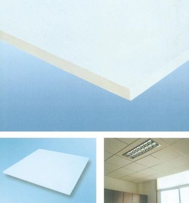 목재 설치 및 음향 증강을 위한 다재다능한 유리섬유 천장 타일