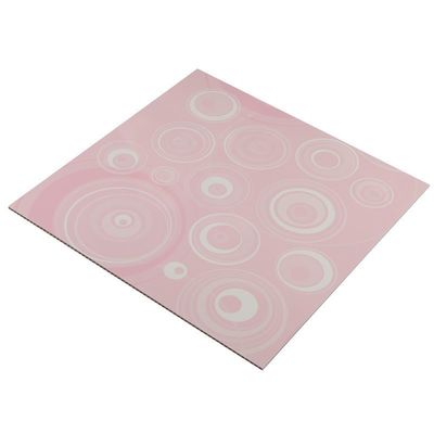 고도로 내구성 PD157 PVC 천장 패널 500mmx500mm 크기의 바 나이트 클럽 KTV