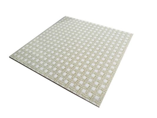 500*1000*3.0mm 크기의 내부 벽 장식용 다채로운 프레임 없는 PVC 3D 보드