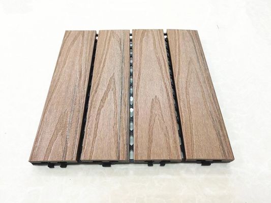 300mm*300mm 환경 친화적 인 데킹 / 울타리 / 릴링 트림을위한 WPC 데킹
