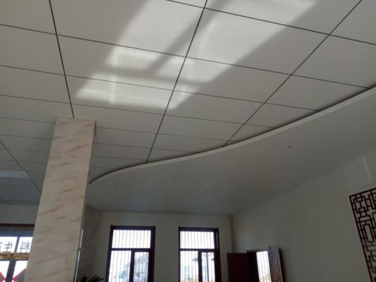 오피스 천장판 600*600mm 또는 600*1200mm 유리섬유 장식 재료 05년에 제조