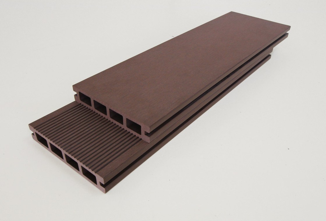 150mm*25mm WPC 목재 플라스틱 복합 도킹 정원 장식 사업 회사