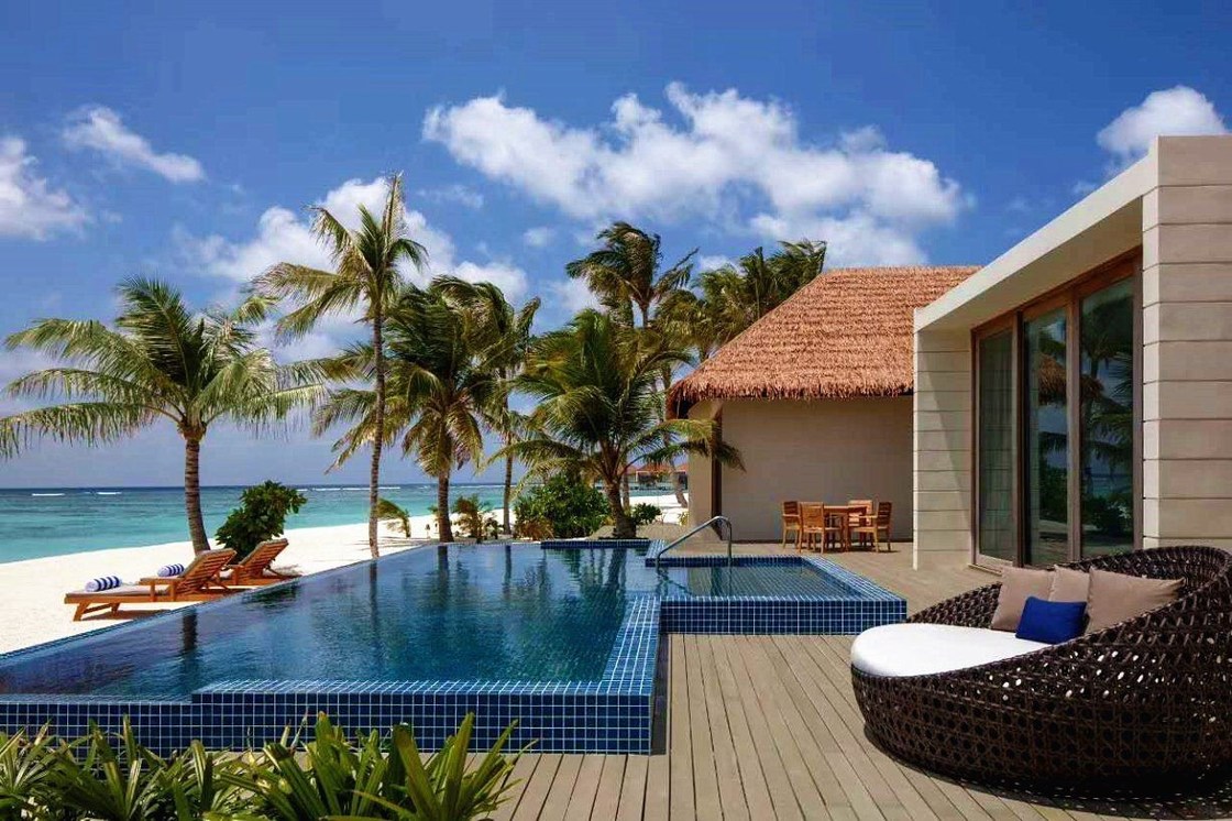 결코 사라지지 않는 화재 예방 환경 시뮬레이션을위한 평면 지붕 타일